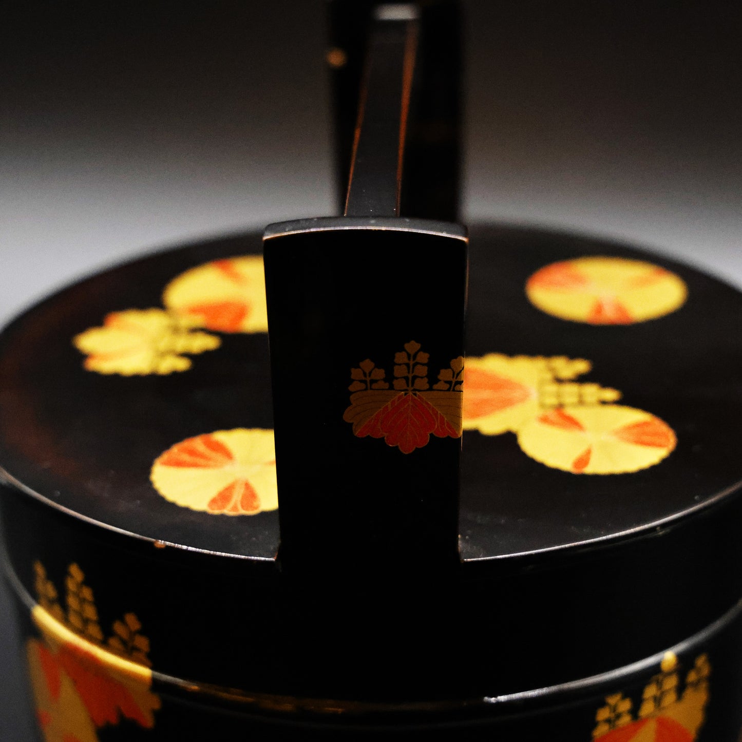 Maki-e Cooling Bucket