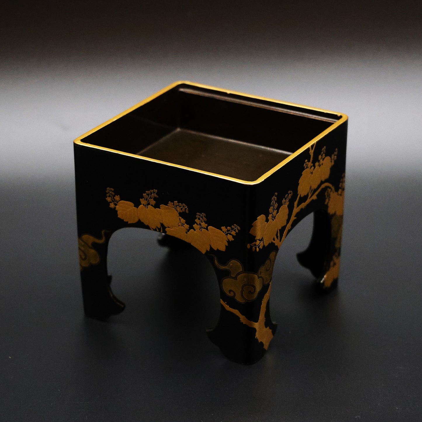 Small Lacquerware Meal Tray